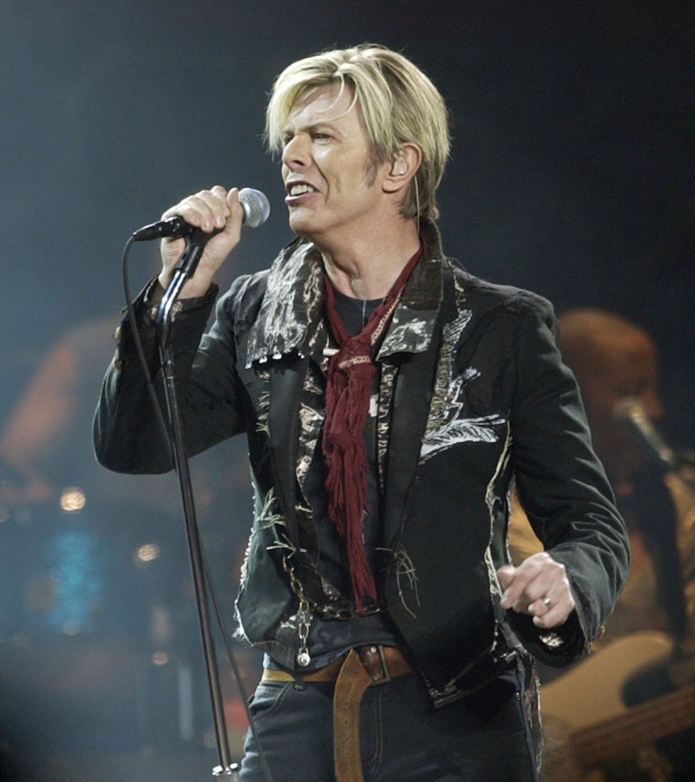 David Bowie získal posmrtně pět cen Grammy.