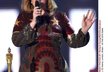 Druhé šaty, které Adele vyvětrala na Brit Awards.