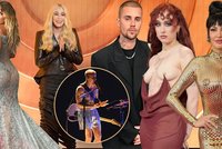 Skandální udílení cen Grammy: Trapasy, slzy i nahá ňadra!