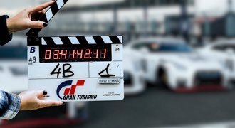 Gran Turismo ukazuje první ochutnávku z filmu podle života skutečného hráče