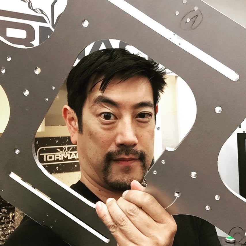 Moderátor seriálu Bořiči mýtů Grant Imahara (†49) zemřel. Zabila ho mozková výduť.