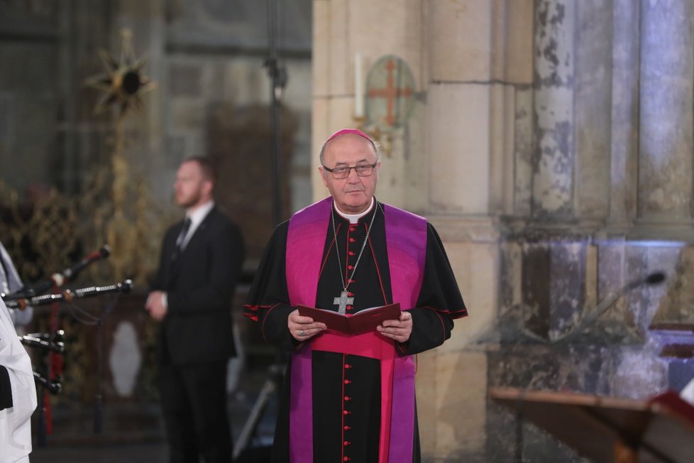 Arcibiskup Jan Graubner na Pražském hradě