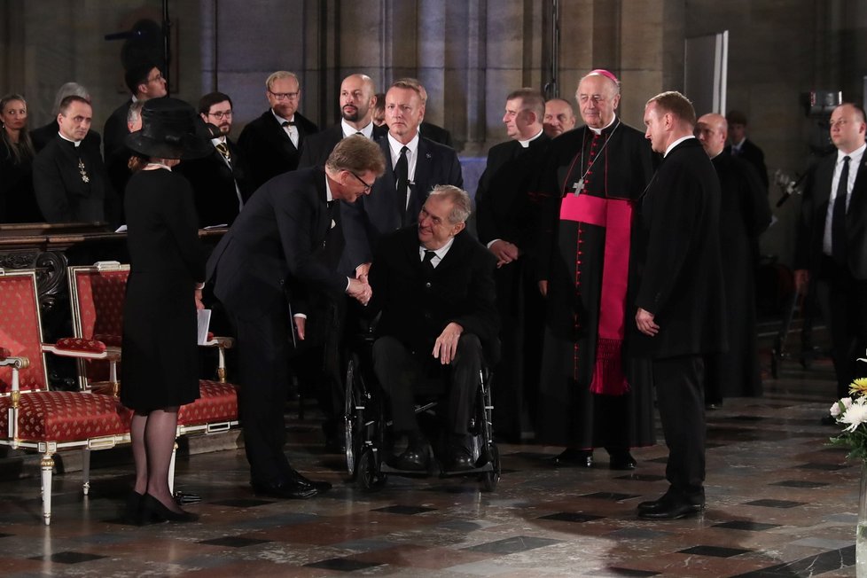 Arcibiskup Jan Graubner na Pražském hradě