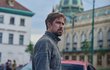 The Gray Man: Praha byla dějištěm natáčení nejdražšího akčního filmu Netflixu. V létě 2021 byly slyšet v ulicích výbuchy, střelba i srážky automobilů.