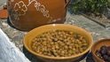 Tradiční cizrnová polévka z ostrova Sifnos
