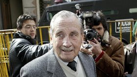 Poslední uruguayský diktátor je mrtvý: Gregorio Álvarez zemřel ve vězení.