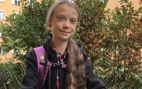 Greta Thunbergová se po roční přestávce vrátila do školy 