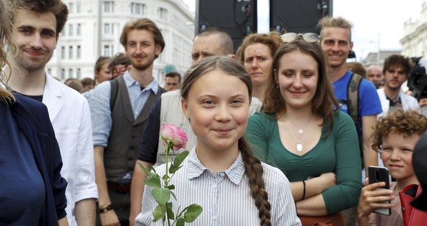 Greta mu zlomila vaz. „Nepozná dobro a zlo,“ tvrdil šéf dětských psychiatrů a rezignoval