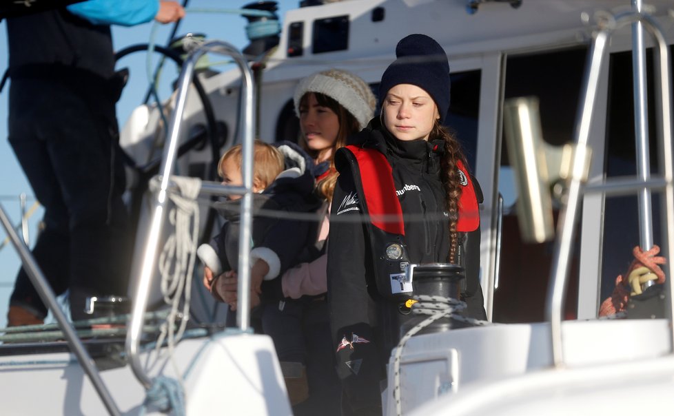 Švédská aktivistka Greta Thungergová dorazila po 3 týdnech na moři do Evropy, (3.12.2019).