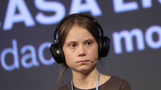Greta Thunbergová prohlásila, že by světové vůdce postavila ke zdi. Později svůj výrok mírnila