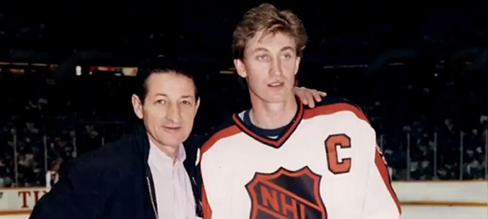 Legendární Wayne Gretzky se svým otcem Walterem.