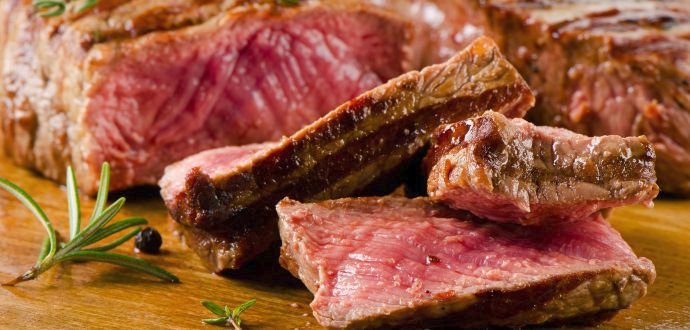 Jak správně grilovat šťavnaté steaky