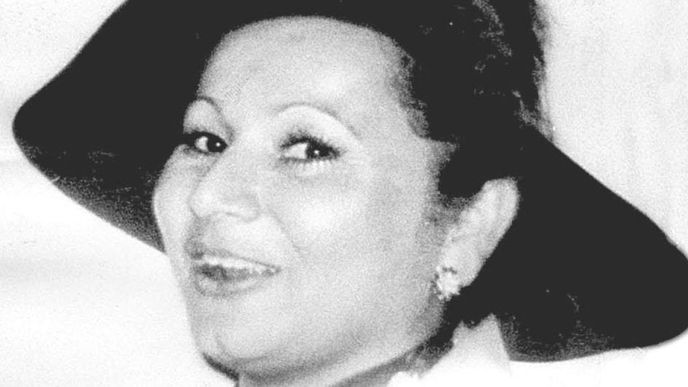 Když Griselda Blanco v 70. letech zakládala drogový kartel, který jako první pronikl na americký trh, Pablo Escobar kradl auta a náhrobky.