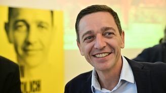 Volby ONLINE: Do Senátu míří Grolich i Grulich. Fiala obhájil post už v prvním kole Volby ONLINE: Do Senátu míří Grolich i Grulich. Fiala obhájil post už v prvním kole