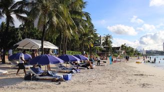 Americký ostrov Guam paradoxně těží z výhrůžek Severní Koreje. Chce přilákat více turistů