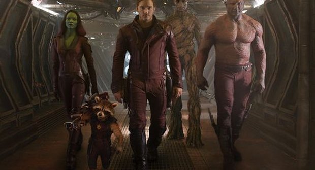 Nové a první parádní fotky vesmírných Avengers Strážců galaxie