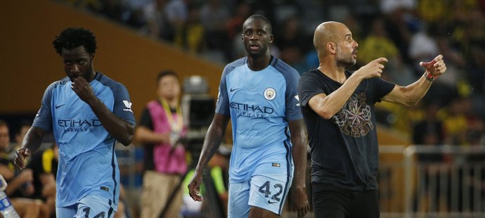 Trenér Pep Guardiola zahájil v Manchesteru City revoluci, kterou nejspíš odnese i útočník Bony Wilfried