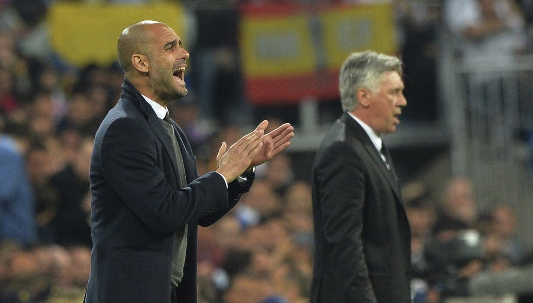 Pep Guardiola při utkání s Realem Madrid, ve kterém Bayern Mnichov prohrál 0:1.