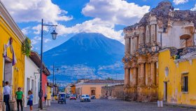 Guatemala: Země sopek, Mayů a čokolády