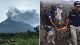 Erupce guatemalské sopky si vyžádala desítky obětí.