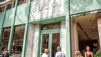 Gucci začne v některých amerických obchodech přijímat platby kryptoměnami 
