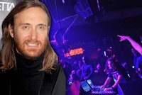 Populární DJ David Guetta vystoupí v Praze: Přiletí osobním tryskáčem!