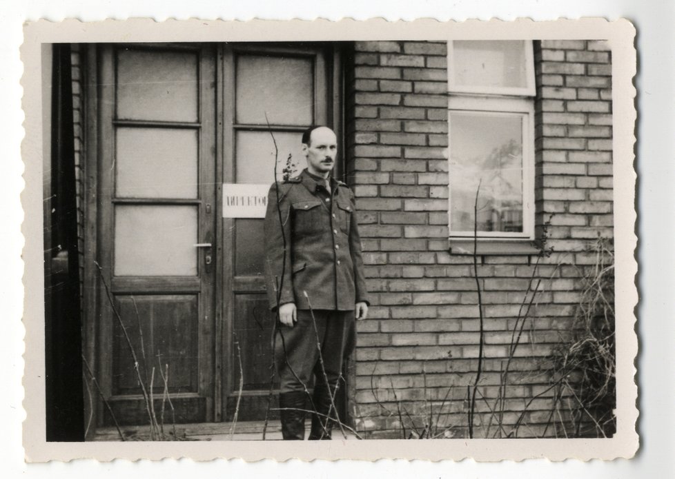 Bedřich Goldflam doplatil na to, že jako jediný z bratrů i po roce 1945 v armádě zůstal. Byl v 50. letech ve vykonstruovaném procesu odsouzen.