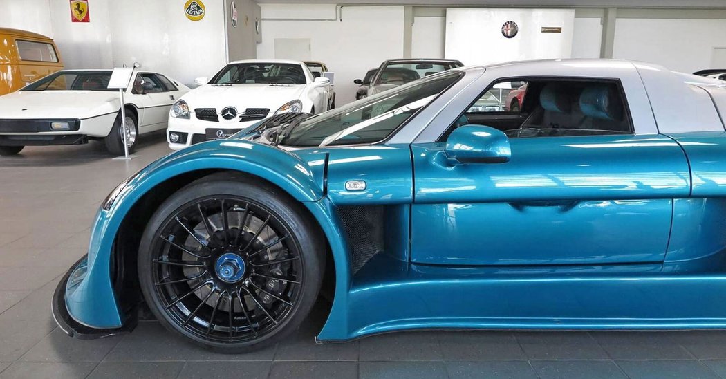 Gumpert Apollo