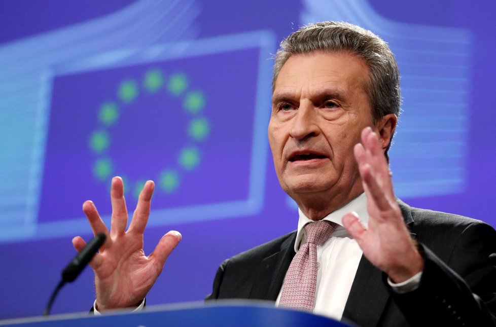 Eurokomisař pro rozpočet Günther Oettinger řekl německému listu Die Welt, že chce prověřit, jak Slovensko nakládá s evropskými dotacemi na zemědělství a zda nejsou zneužívány.