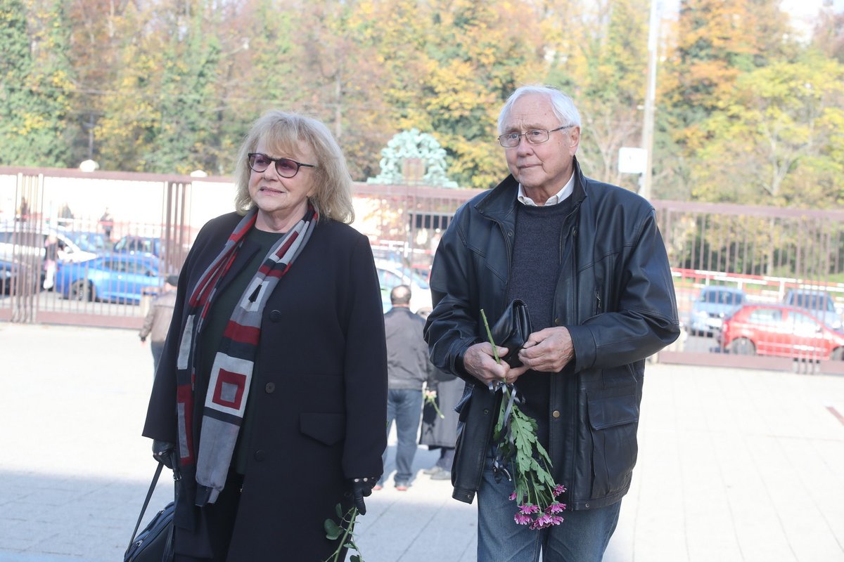 Pohřeb Gustava Oplustila - Iva Hüttnerová a Jaroslav Satoranský