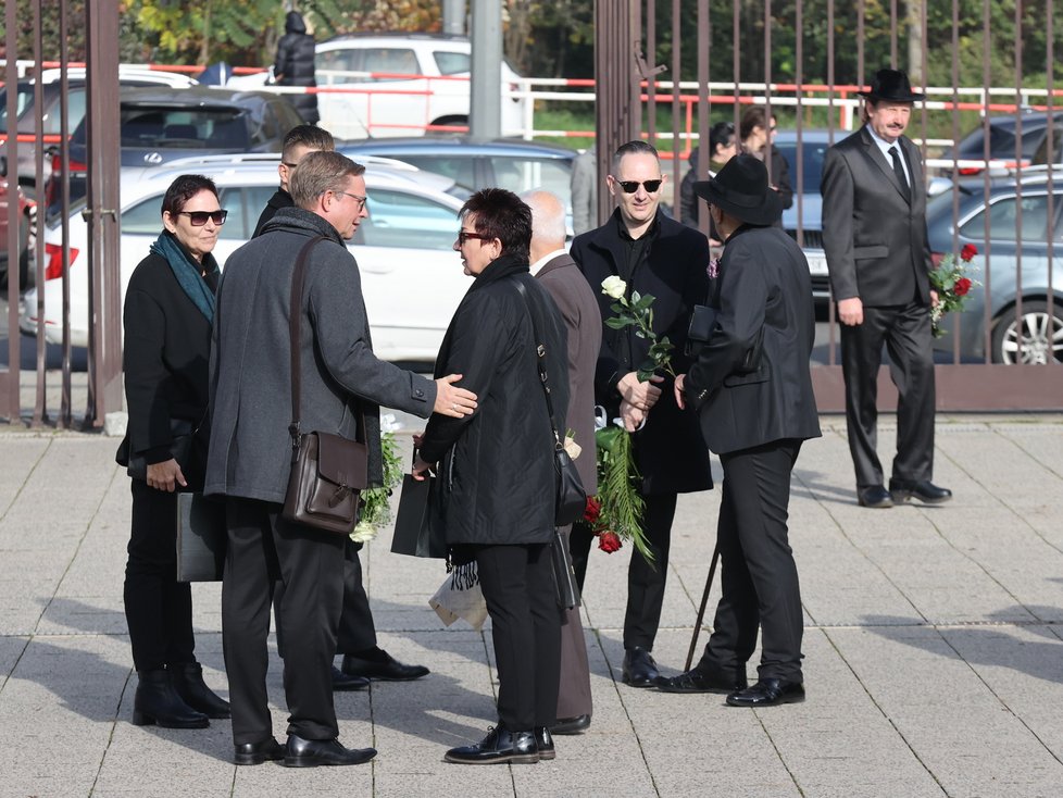 Pohřeb Gustava Oplustila v pražských Strašnicích