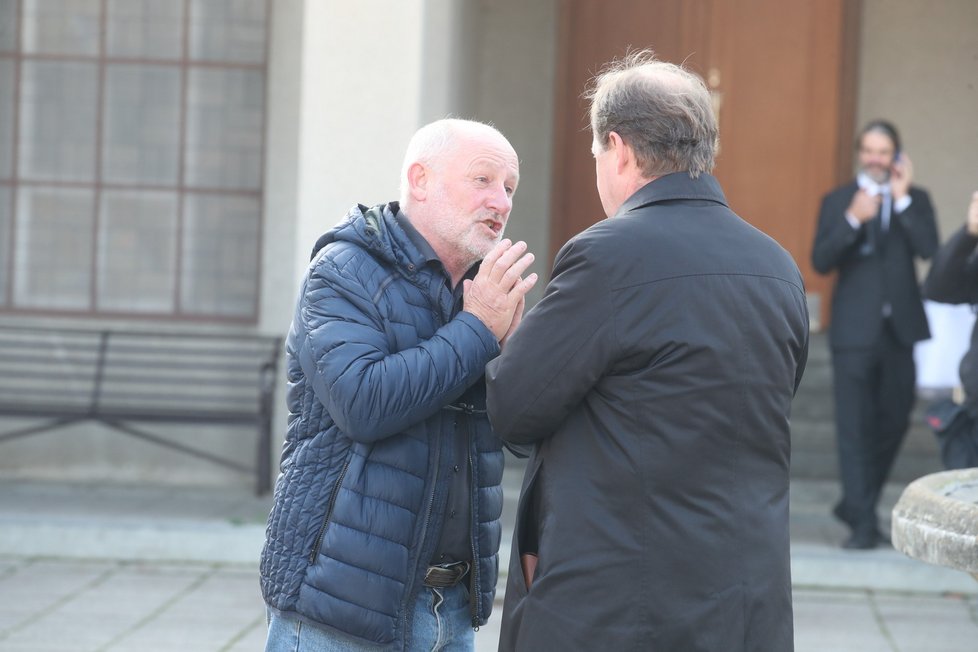 Pohřeb Gustava Oplustila - Petr Dvořák a Jiří Balvín