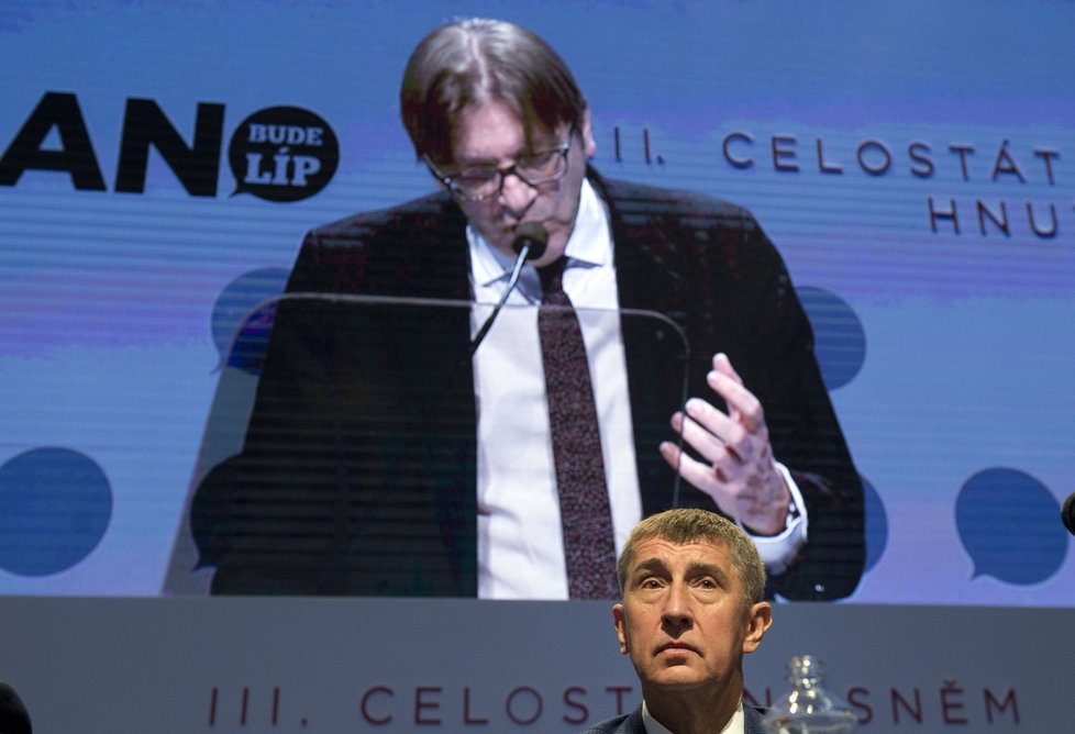 Guy Verhofstadt, předseda frakce ALDE, a Andrej Babiš