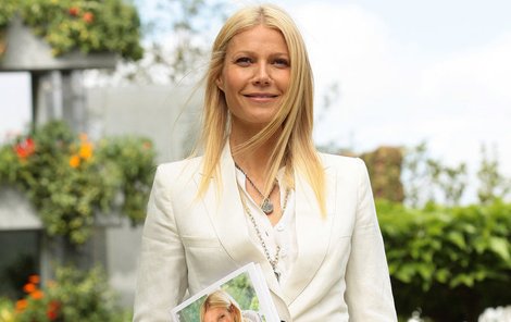 Herečka Gwyneth Paltrow chce pro své milované potomky jen tu nejlepší péči. Otázkou ale je, jestli své požadavky nepřehání a zda to vůbec děti ocení...