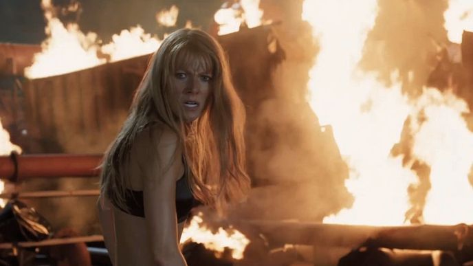 Gwyneth Paltrowová odolává superhrdinskému násilí ve filmu Iron Man 3.