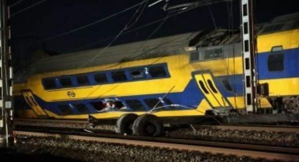 Nehoda vlaku v Haagu (4.4.2023)