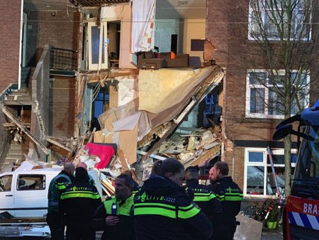 Haagem otřásl výbuch třípatrového bytového domu (27.1.2019)
