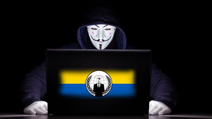 Anonymous se zastává Ukrajiny.