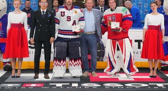Na ceremonii se nasáčkoval, ale... Fanoušci Hadamczika zase vypískali! Na ceremonii se nasáčkoval, ale... Fanoušci Hadamczika zase vypískali!