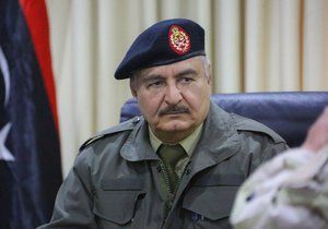 Východní Libyi vede vláda generála Chalífy Haftara.