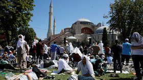 „Vadí jim muslimové,“ hřímá Erdogan. Turci kritizují Řeky kvůli mešitě v Hagia Sofia