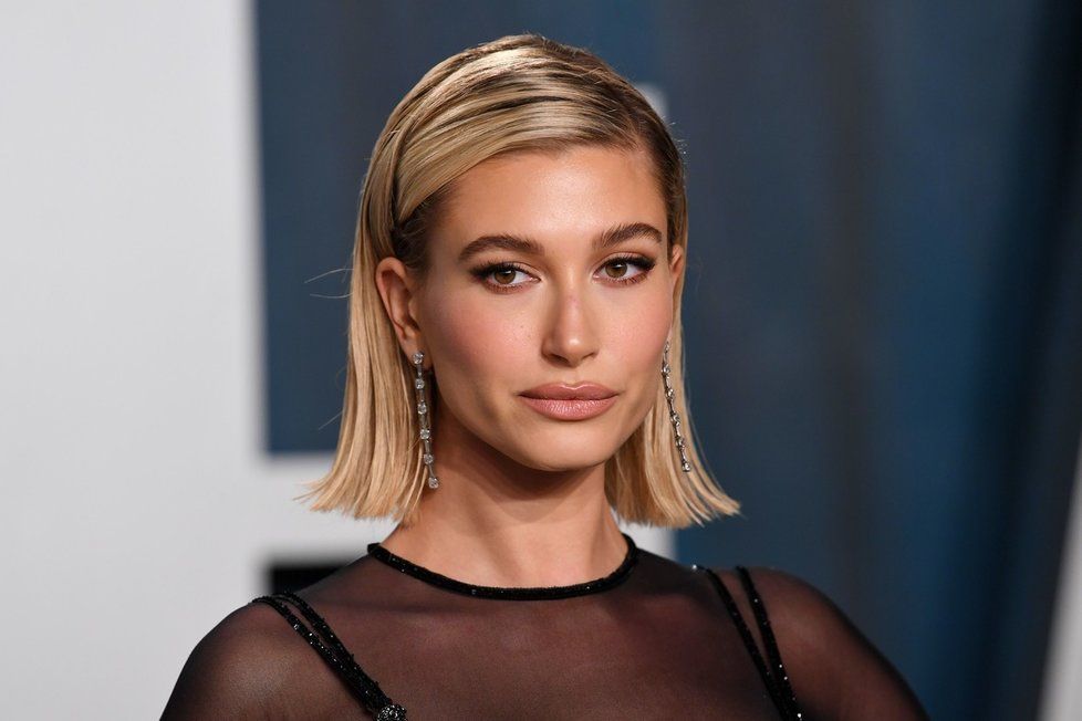 Hailey Bieber