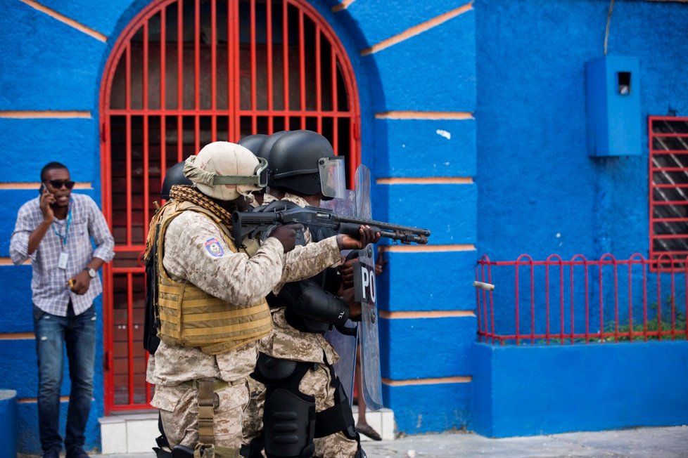 Protivládní protesty na Haiti.