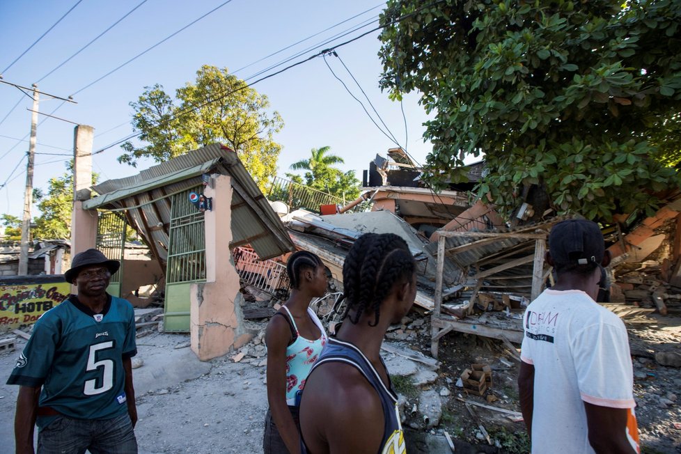 Zemětřesení na Haiti napáchalo obří škody.