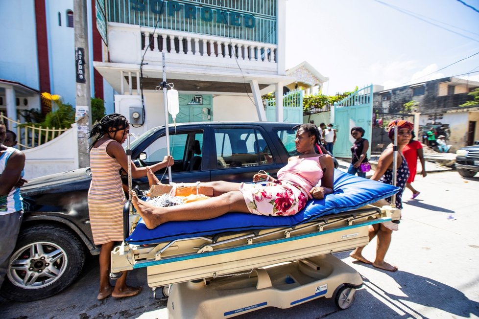 Zemětřesení na Haiti napáchalo obří škody.