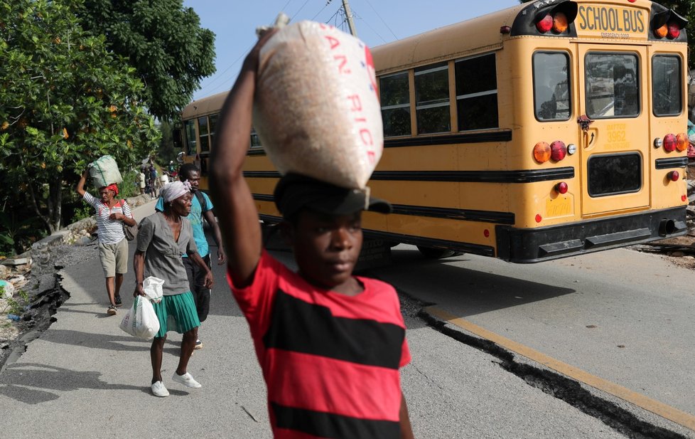 Následky zemětřesení na Haiti