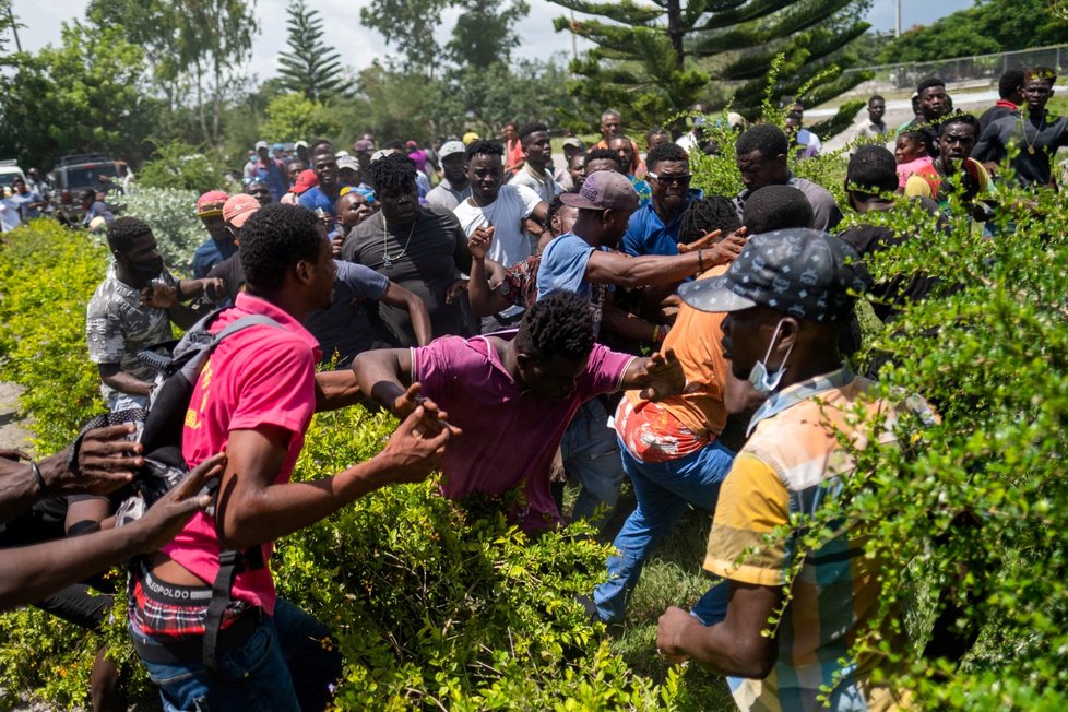 Následky zemětřesení na Haiti