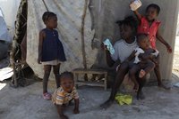 Haiti: Zatčeno 10 Američanů, kradli sirotky!