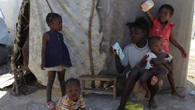 Na Haiti bylo zatčeno 10 Američanů, které doprovázela asi třicítka dětí.