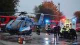 Požár ve Stodůlkách: Tlaková láhev popálila muže (45) na 20% těla! Musel pro něj vrtulník